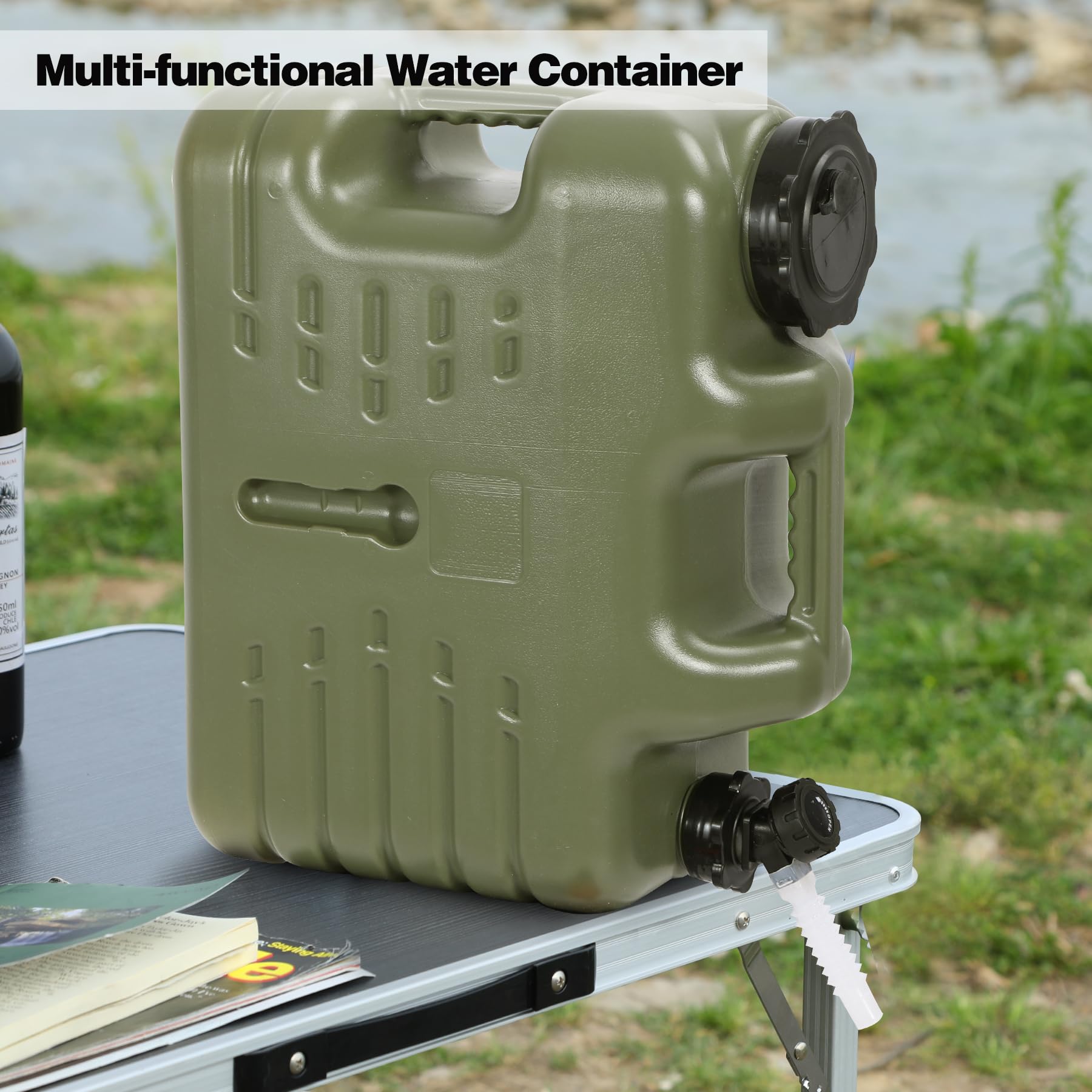 4 Gallon  / 18.5L Portable Water Container with Spigot
