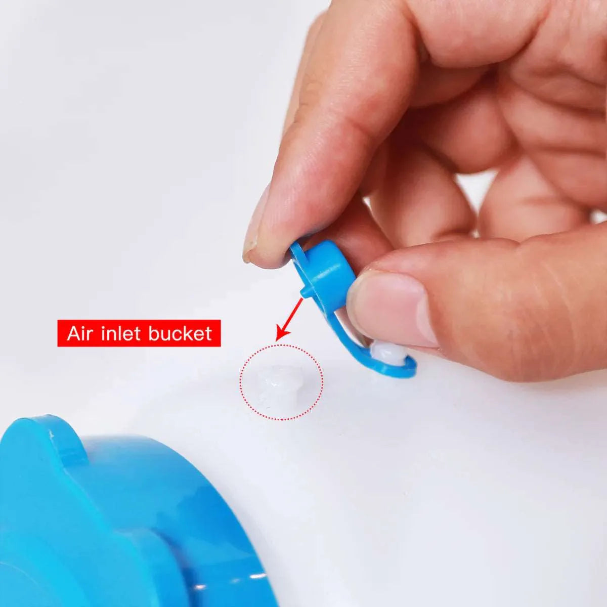 Portable Camping Water Container with Spigot and Wheels - Redcamp